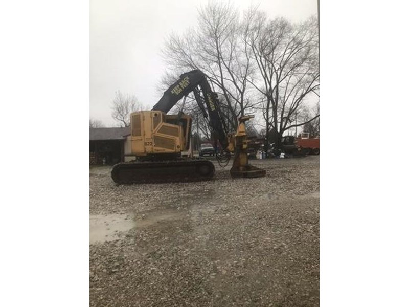 2005 Tigercat 822 Track Feller Buncher